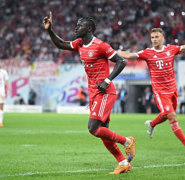 包含勒沃库森后防连续失分，前景蒙阴的词条